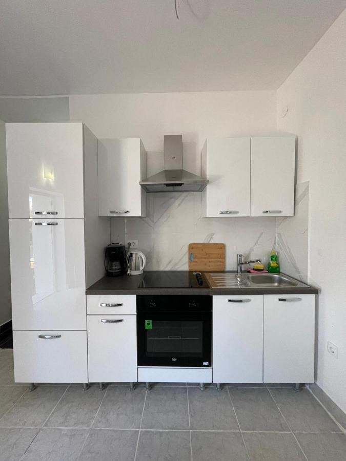 Apartment Ground Floor With Parking Erny Pula Dış mekan fotoğraf